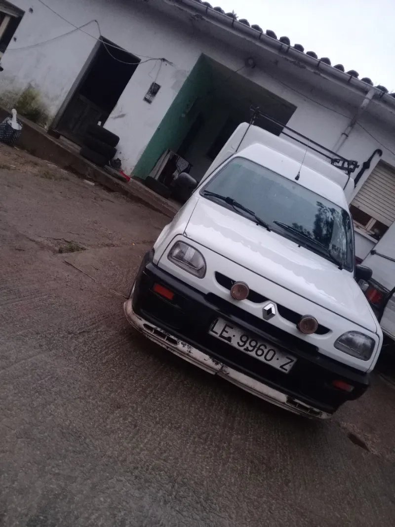 Se cambia renault express por algo más grande