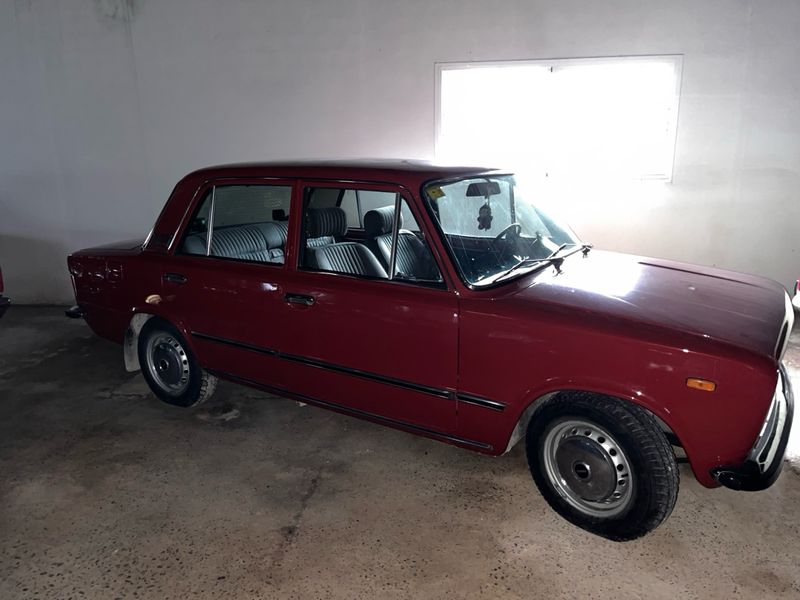 SEAT 124 1980