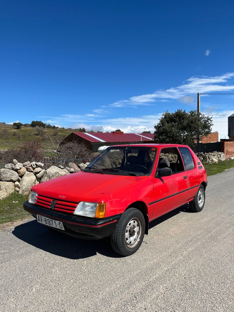 Peugeot 205 xr