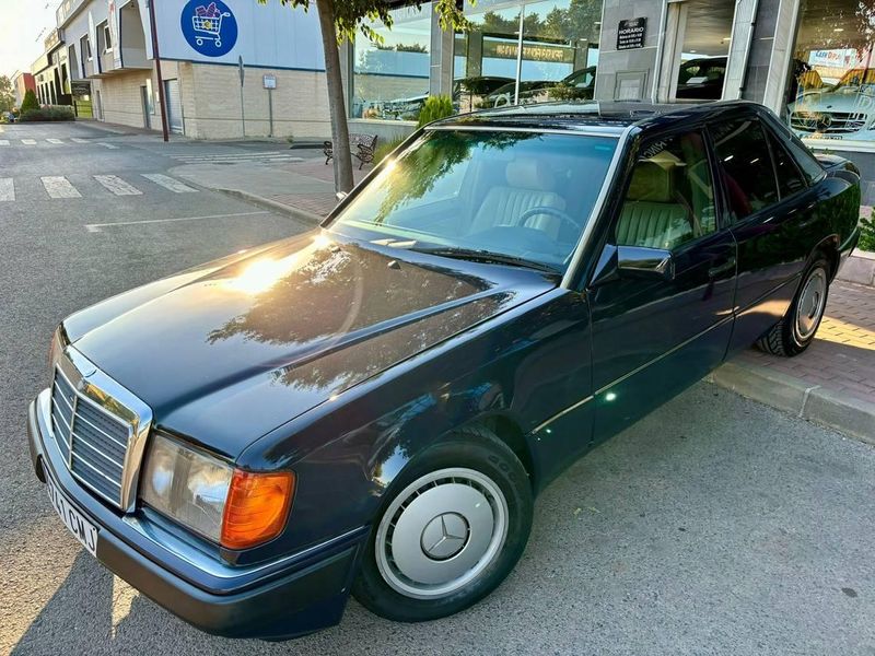 Mercedes-Benz 300D 300D TURBO