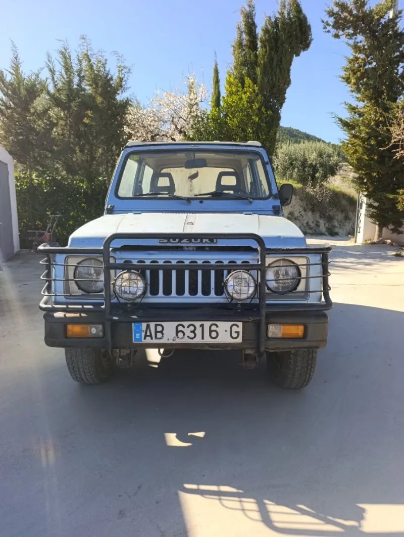 Suzuki Samurai