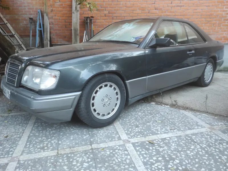 Mercedes-Benz Clase E 1988