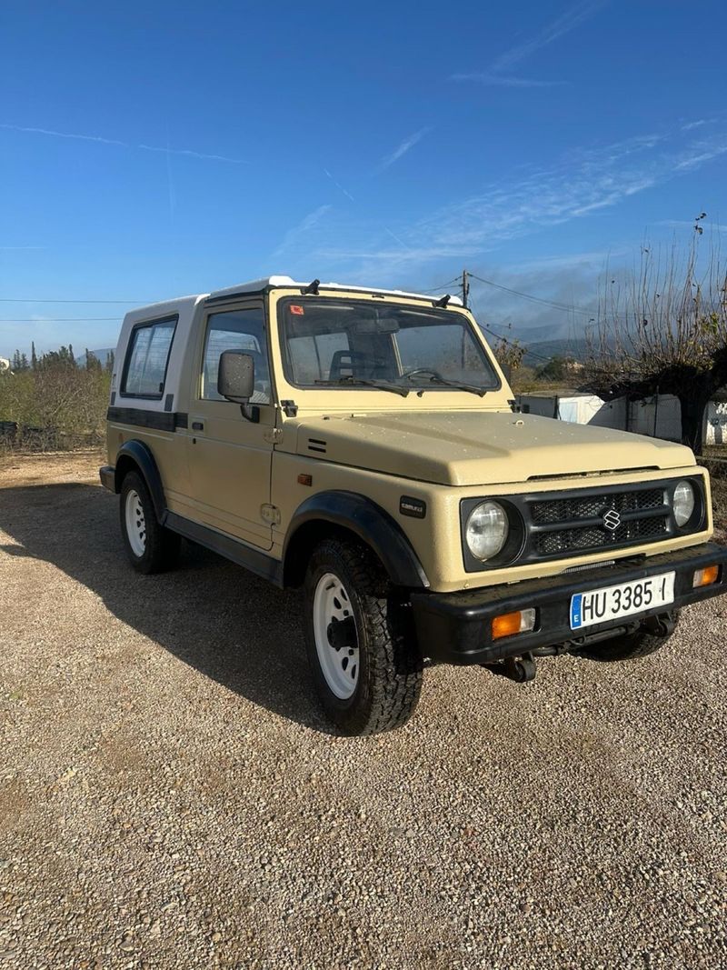 Suzuki Samurai 1990