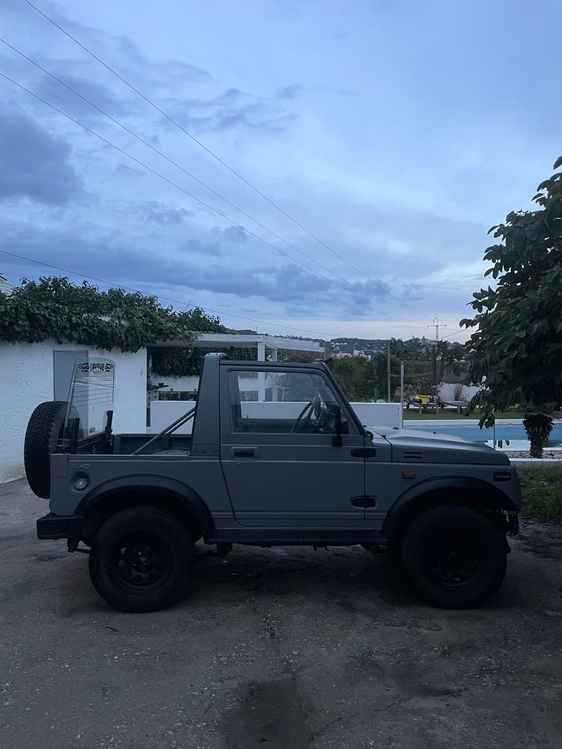 Suzuki Samurai 1.3