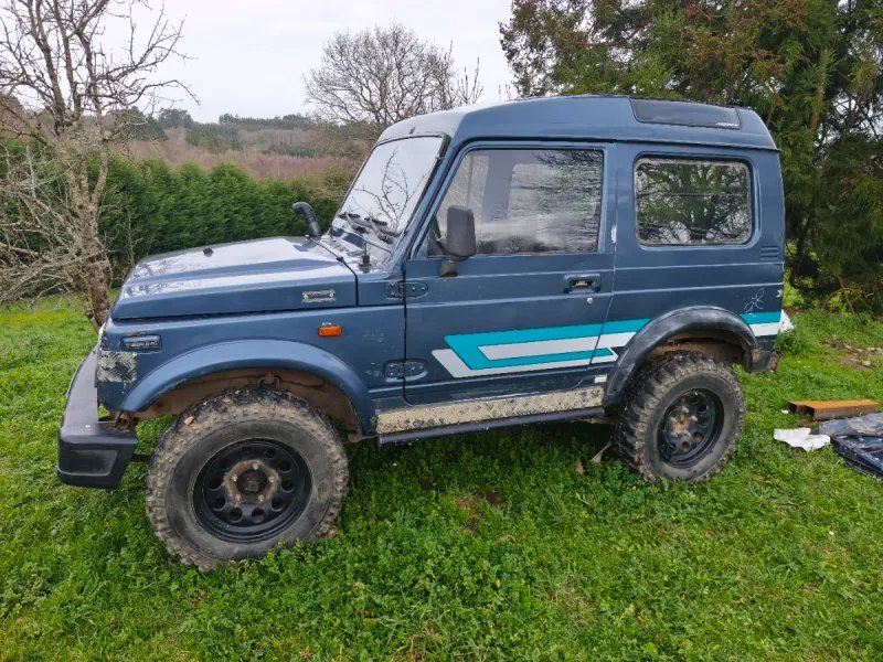 Suzuki Samurai 1990