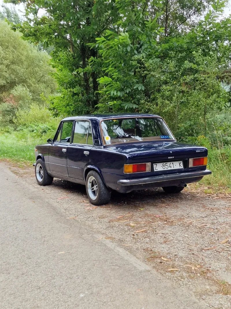 SEAT 124 1979