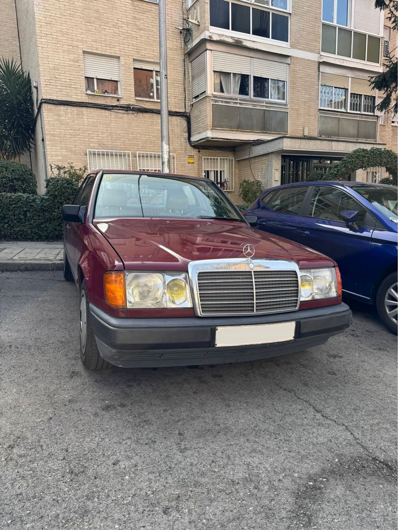 Mercedes-Benz 300 E 1987 (W124)