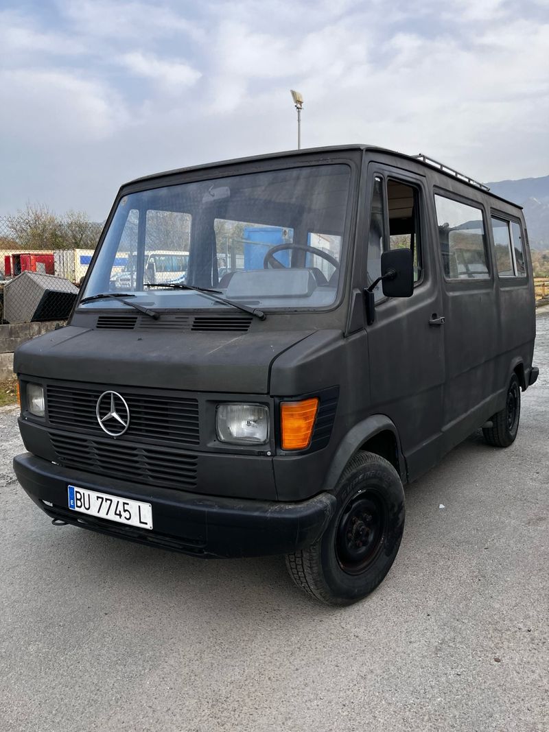 Mercedes-Benz 207 D 1980