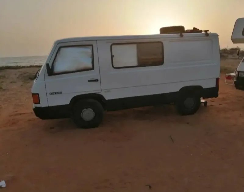 Mercedes-Benz MB 120 1975