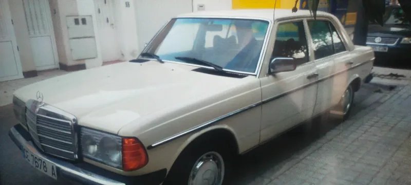 Mercedes-Benz Clase E 1976