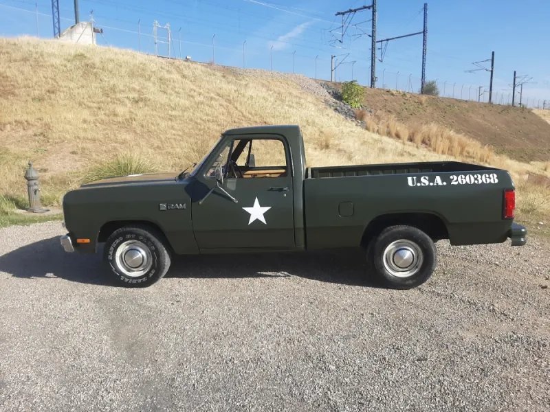 Dodge RAM D150 CUSTON 1985