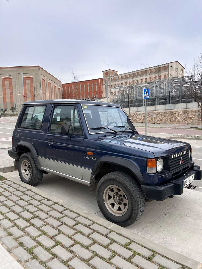 Mitsubishi Montero 1989
