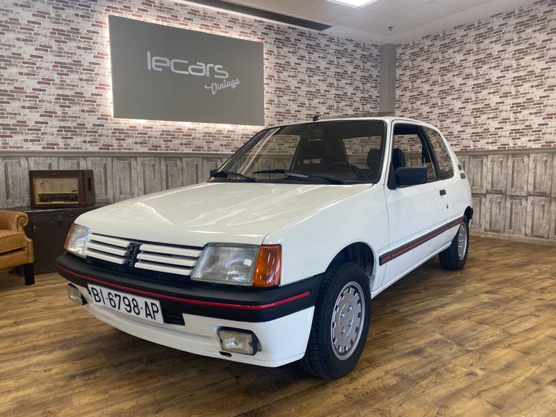 PEUGEOT 205  1987