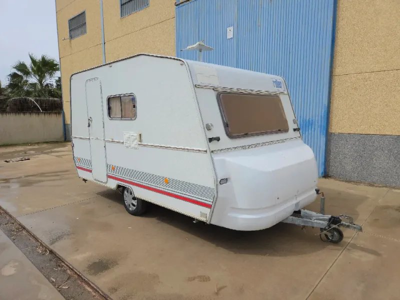 Caravana 750 kg Roller