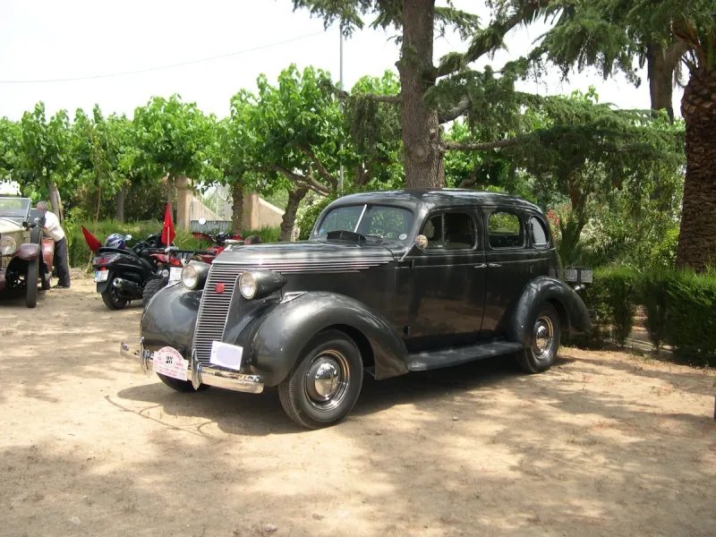 STUDEBAKER Dictator 1937