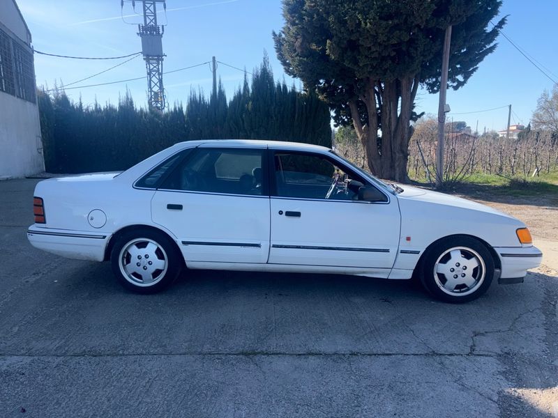 Ford Scorpio cosworth