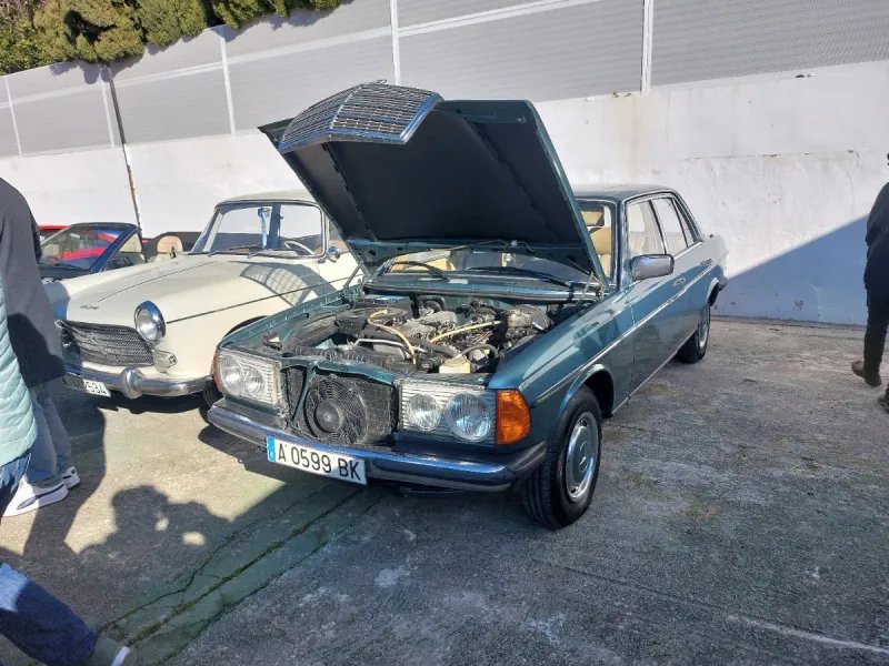 Mercedes-Benz 300d  1980