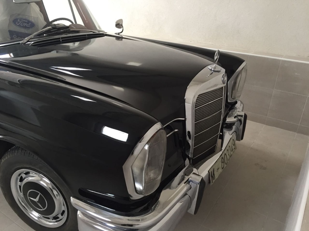 Mercedes-Benz W111 220 S Clasico